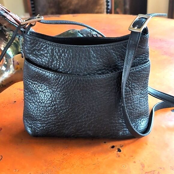 Vintage Coach Small Hudson Zip Black 🖤 Pebble Leather Crossbody - Picture 1 of 12